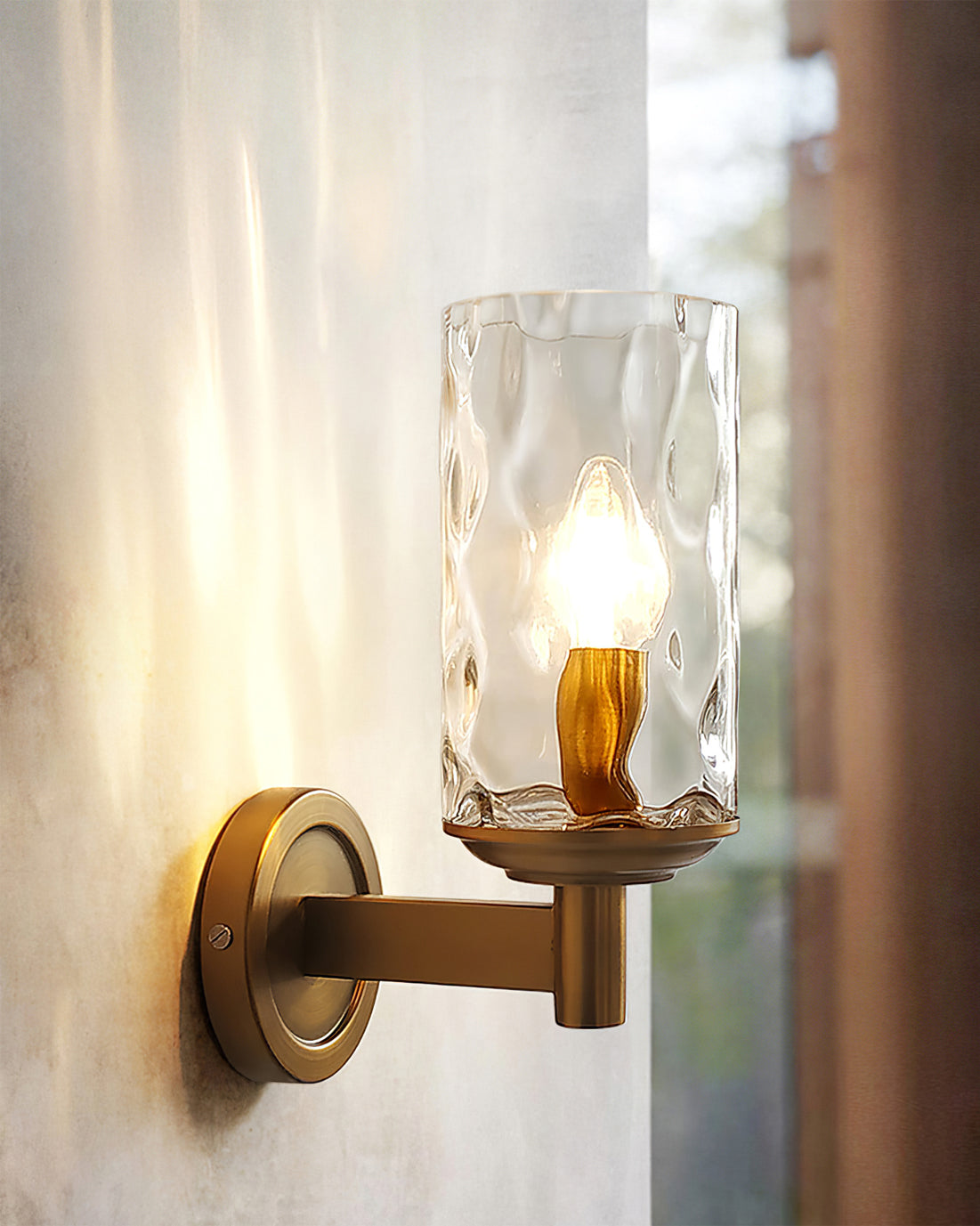 GoldenLume – Elegant Glass Wall Light for Luxurious Ambience
