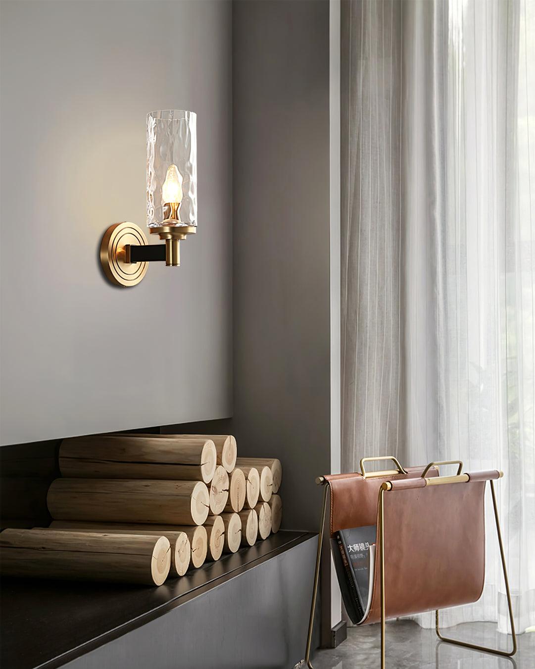 GoldenLume – Elegant Glass Wall Light for Luxurious Ambience