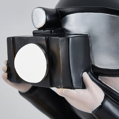 DiverRadiance - Elegant Lamp with Soft Lighting and Contemporary Design