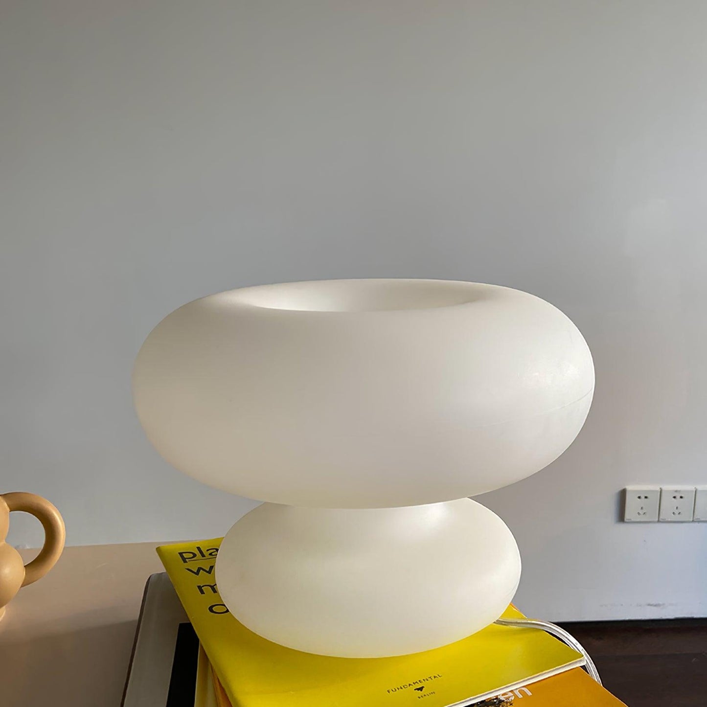 DonutLight – Design élégant avec une lueur douce