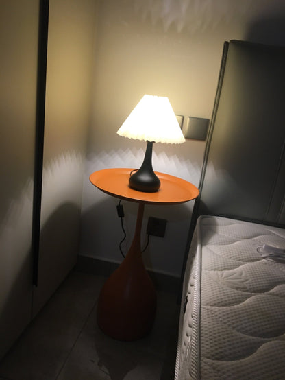 TimelessGlow - Lampada da Tavolo con Estetica a Tamburo e Radianza Morbida