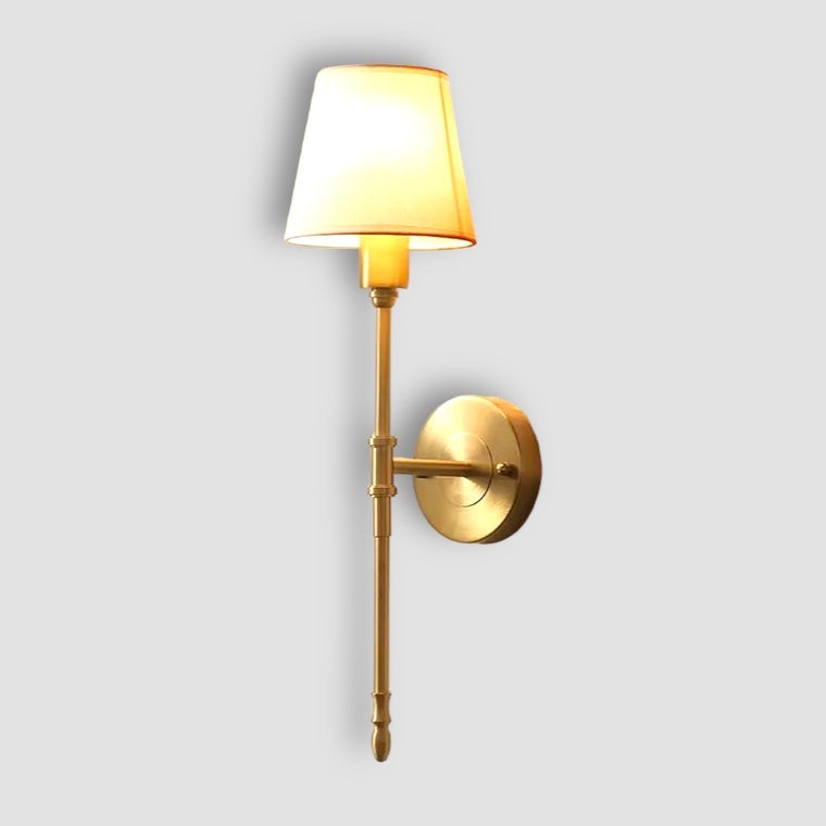 WarmCopper – Sleek Copper Wall Lamp with Soft Light