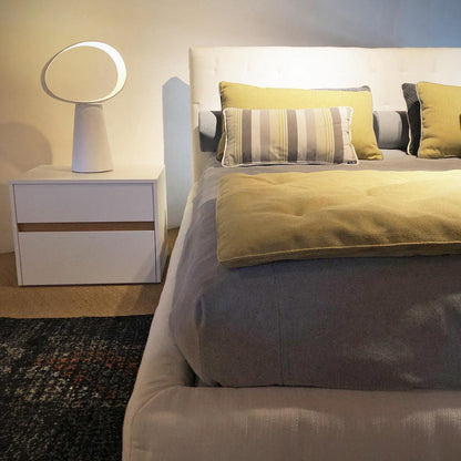 EclipseGlow - Lampada da Tavolo con Design Elegante e Illuminazione Atmosferica