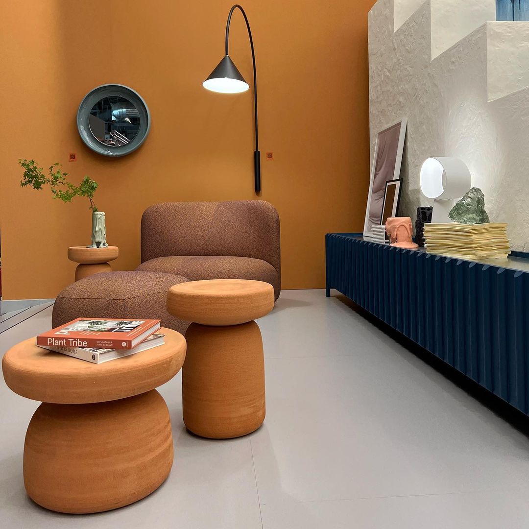 EclipseGlow - Lampada da Tavolo con Design Elegante e Illuminazione Atmosferica