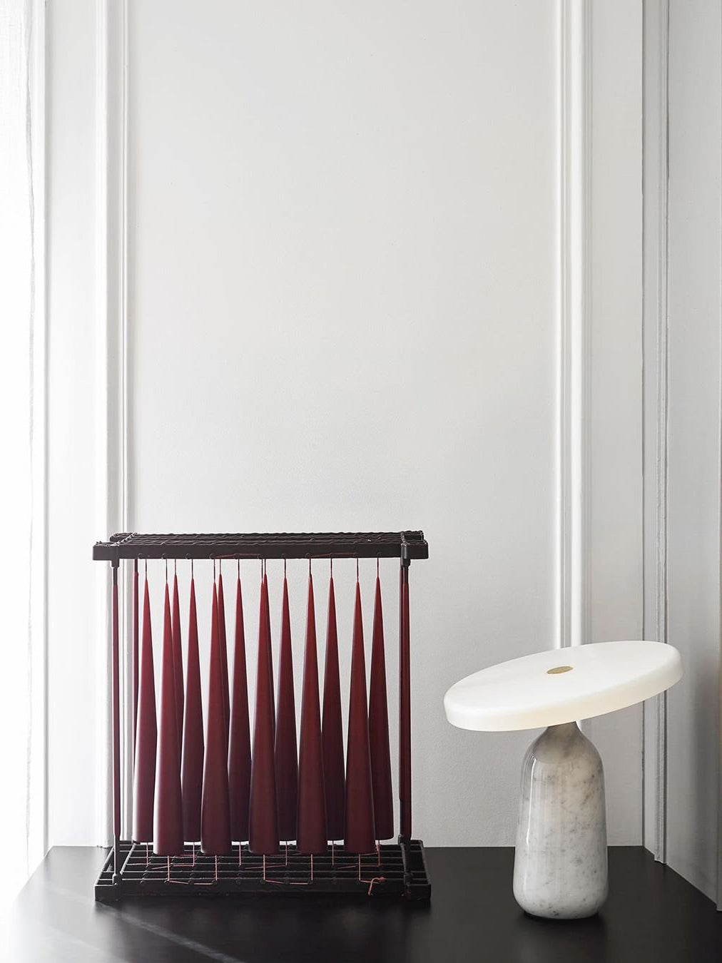 EddyGlow - Table Lamp with Elegant Design and Subtle Light Diffusion