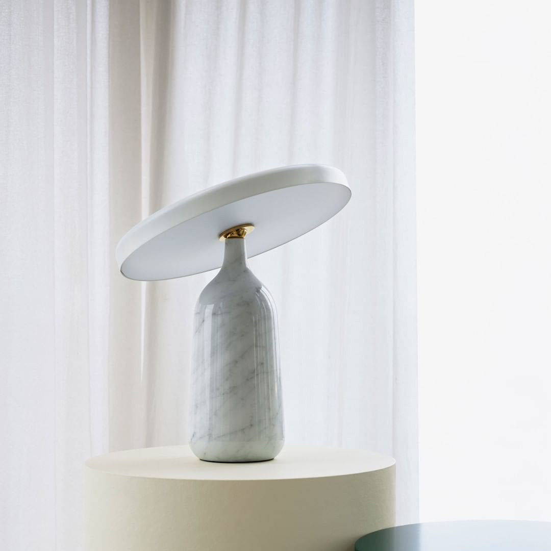 EddyGlow - Table Lamp with Elegant Design and Subtle Light Diffusion