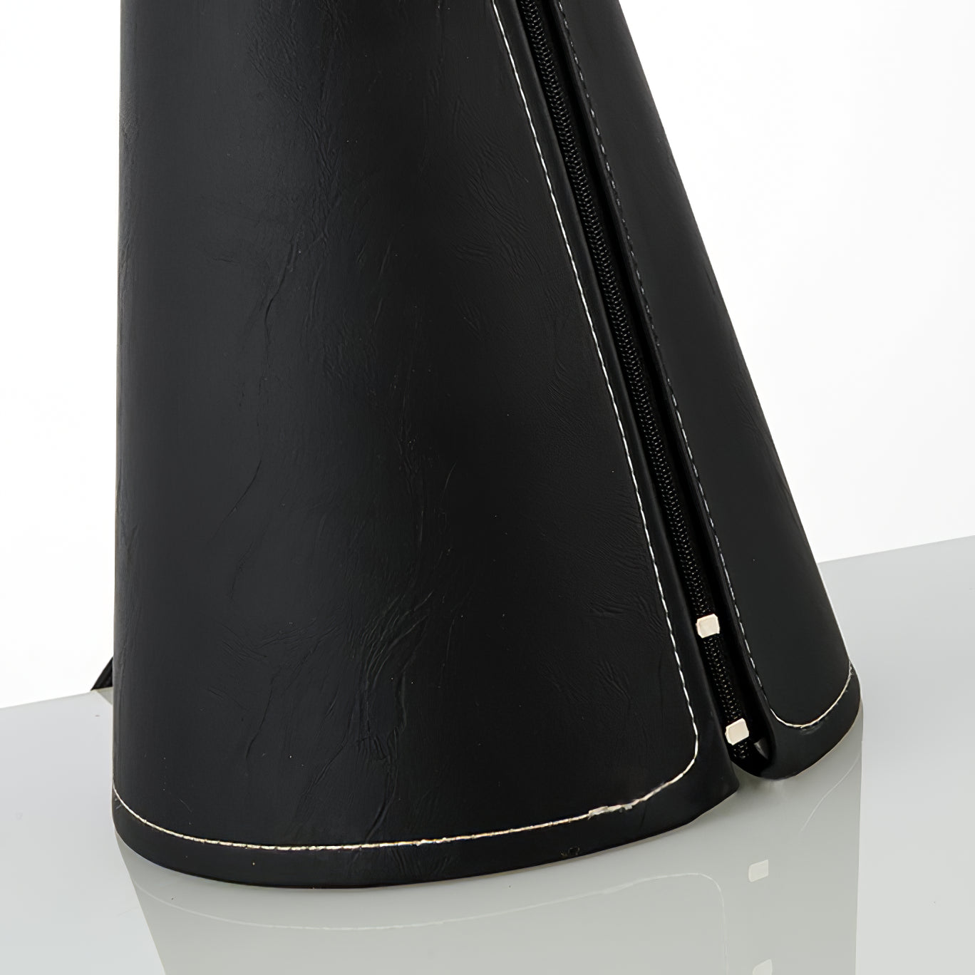 LumenLeaf - Stilfuld Skrivebordslampe