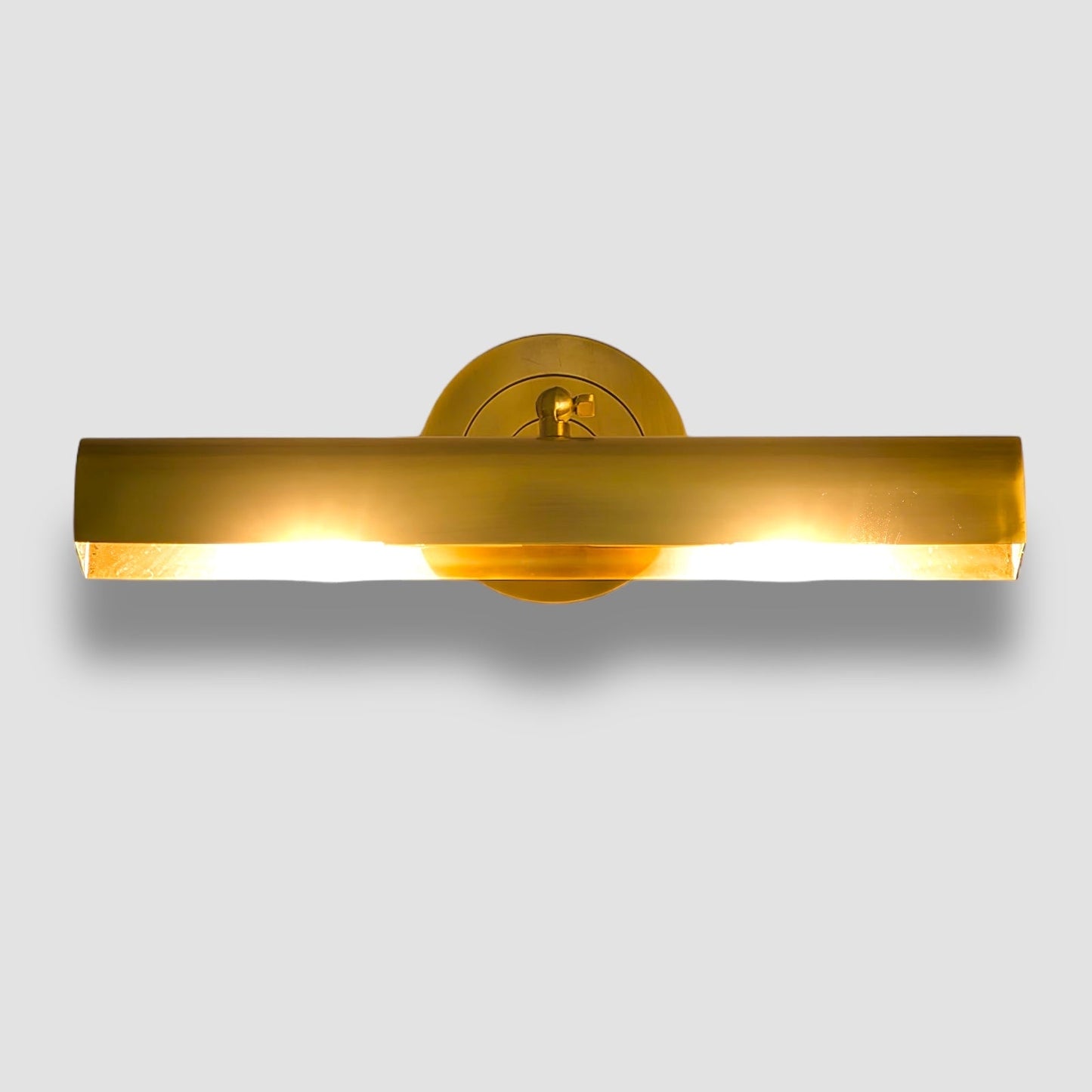 TimelessLume – Luxurious Gold Wall Lamp for Classic Interiors