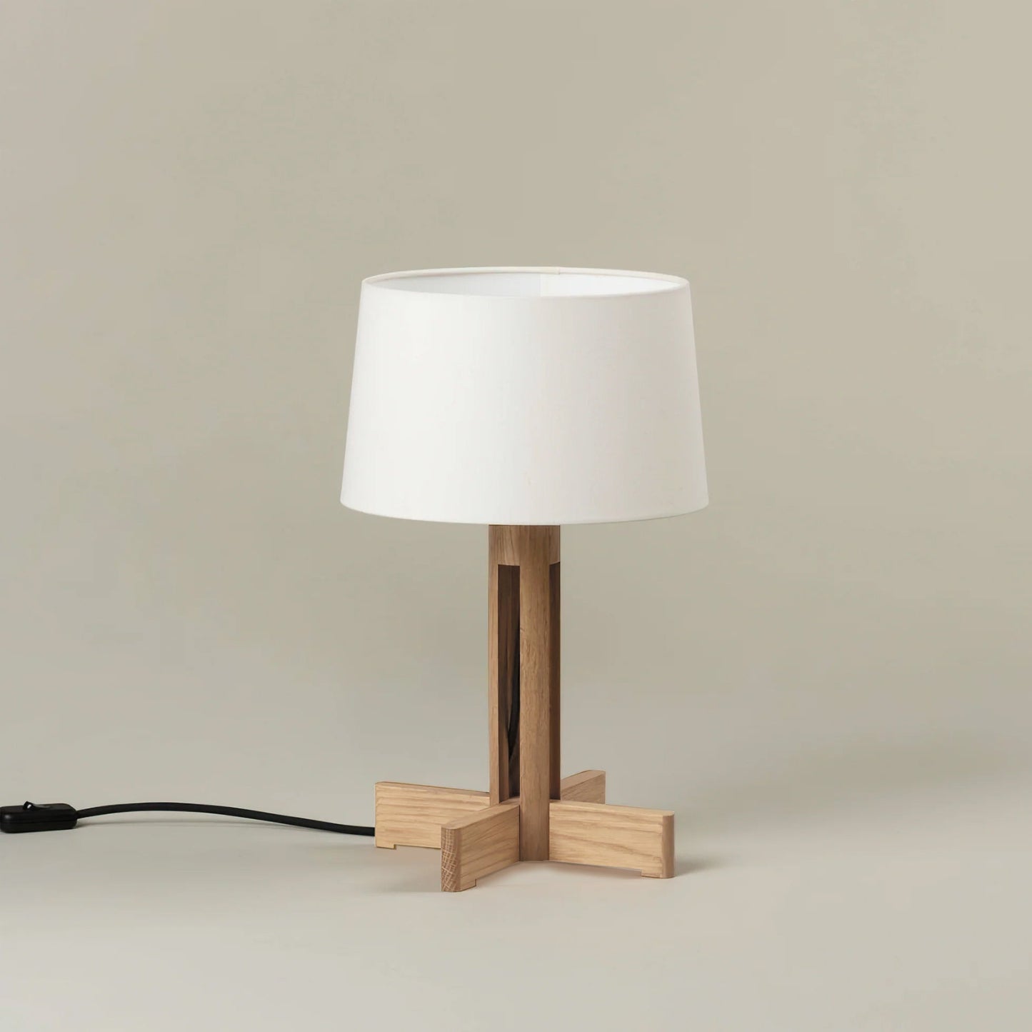 ModGlow - Modern Table Lamp with Soft, Warm Lighting
