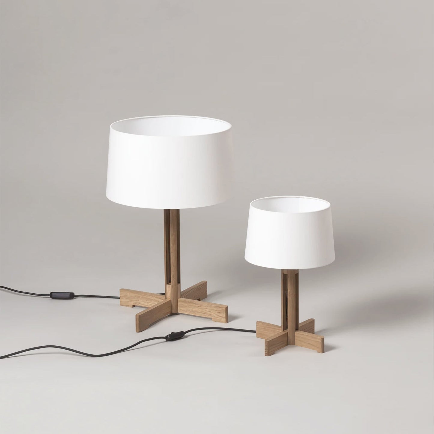 ModGlow - Modern Table Lamp with Soft, Warm Lighting