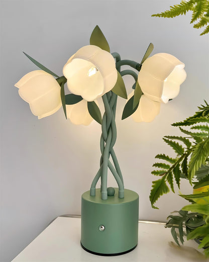 PetalAura – Sculptural Floral Table Lamp