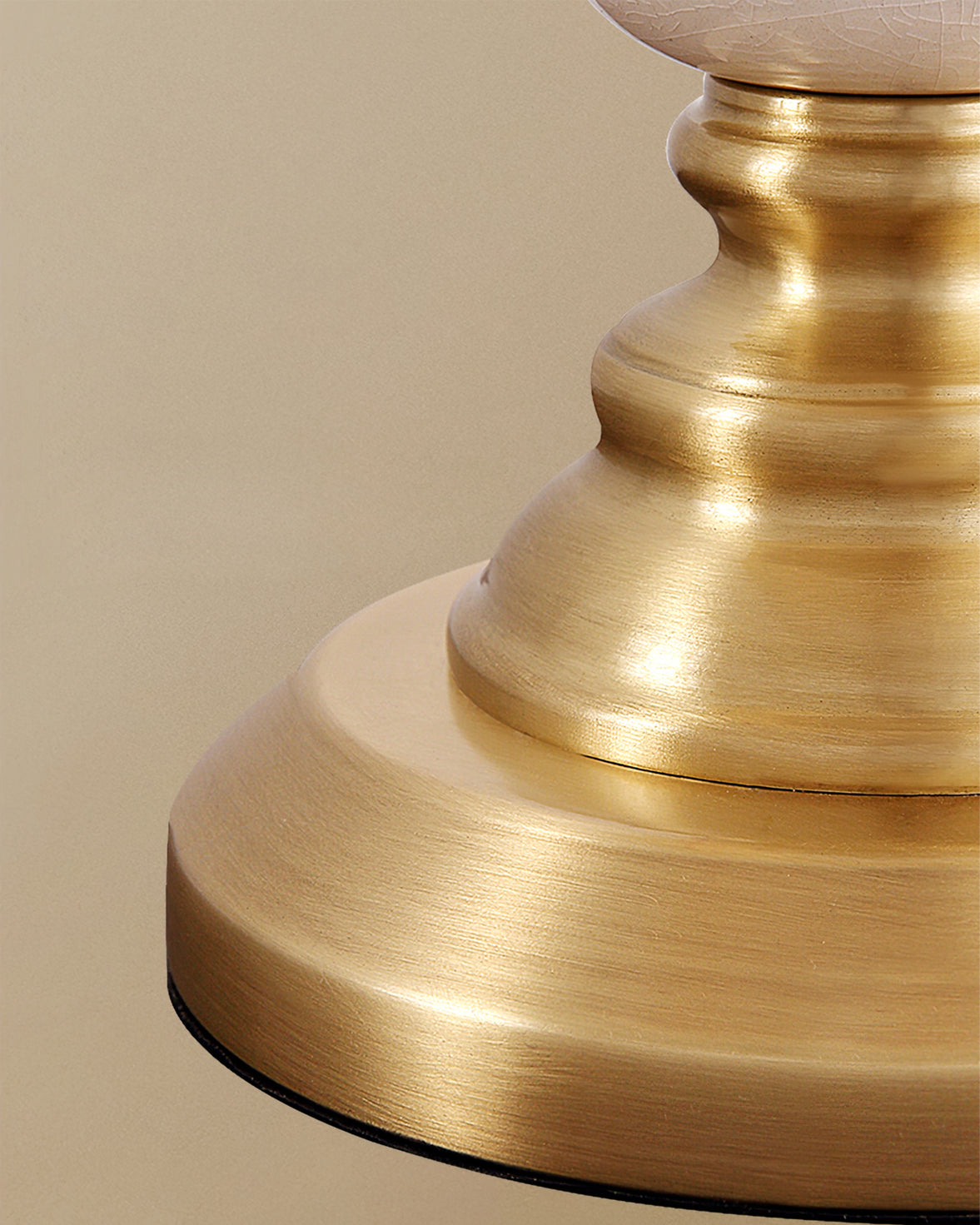 LuxeCraft – Elegant Ceramic and Brass Table Lamp