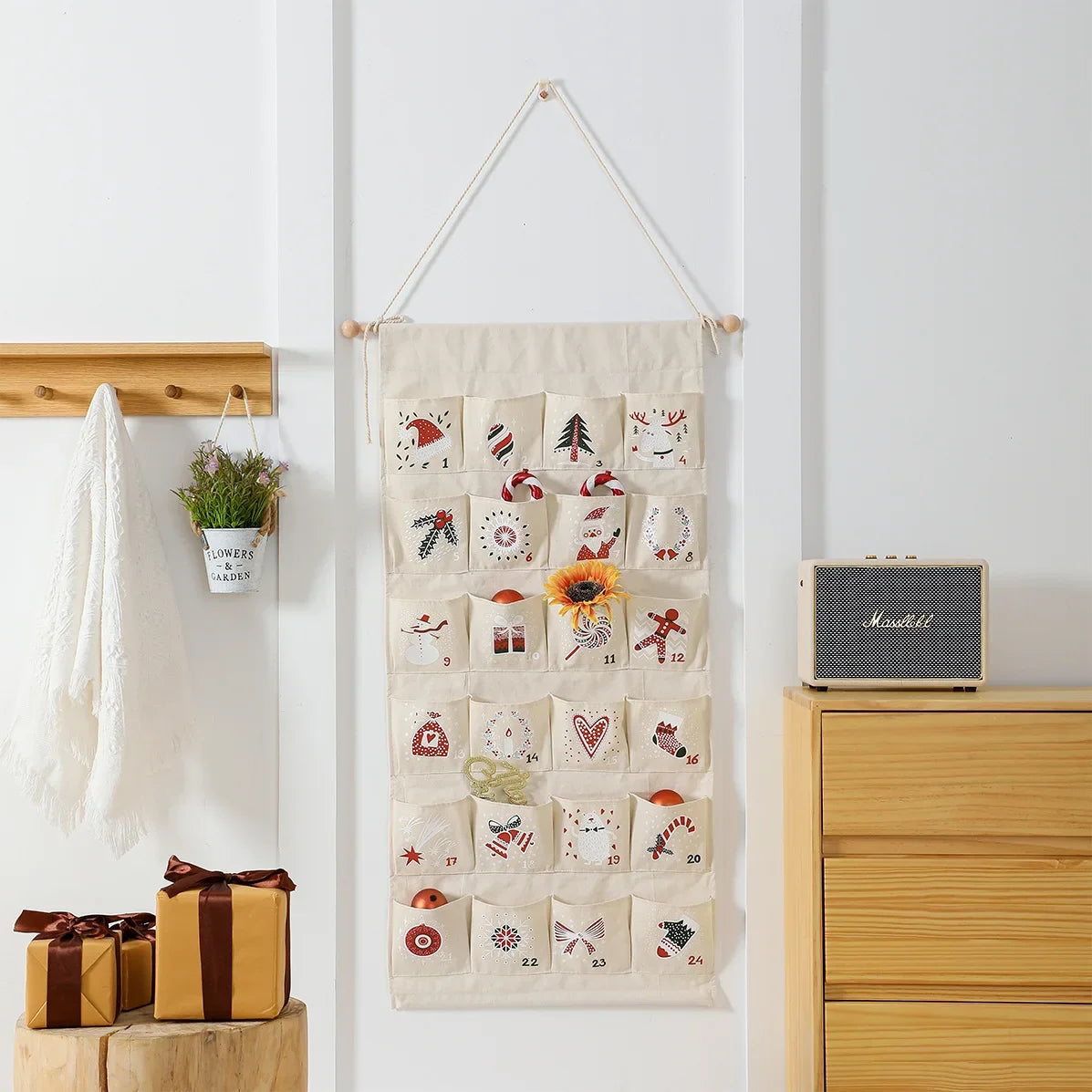 FestiveCanvas | Colorful Interactive Hanging Advent Calendar with 24 Pockets 3