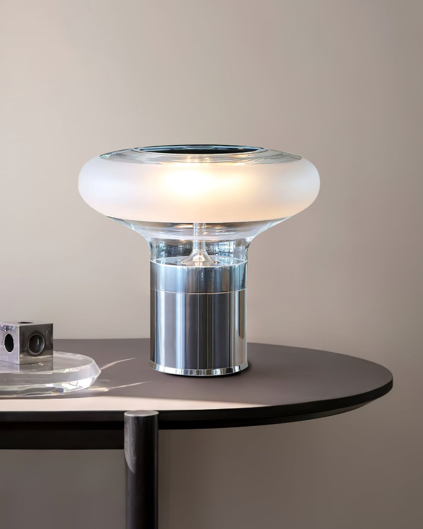 LuxeFive - Moderne Bordlampe