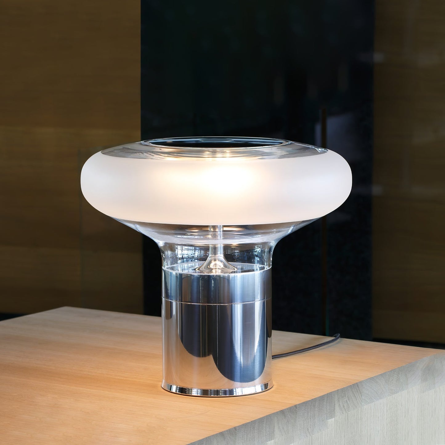 LuxeFive - Moderne Bordlampe
