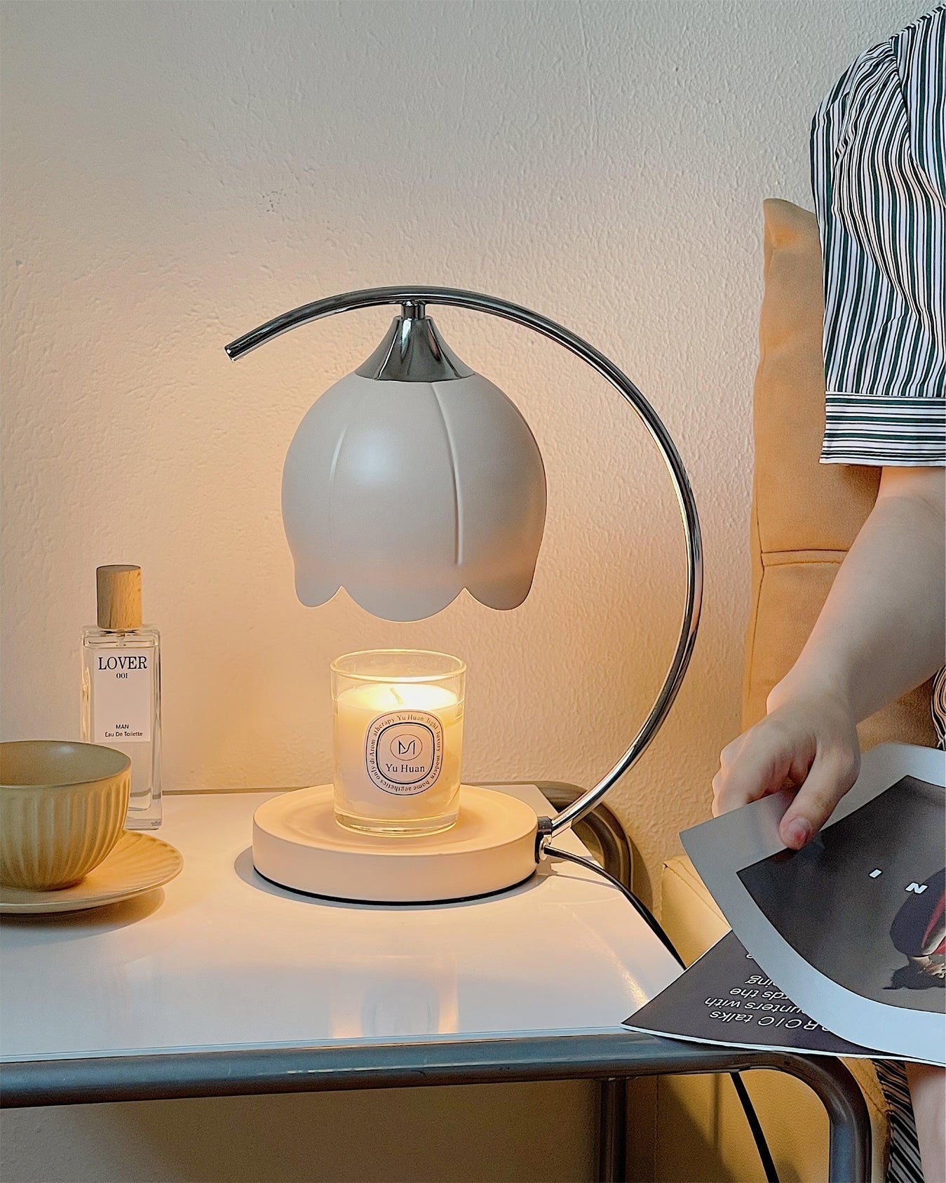 PetalRadiance - Bordlampe