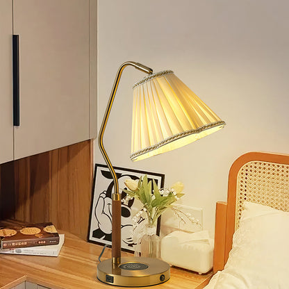 GlamourLux – Luxurious Fabric Table Lamp