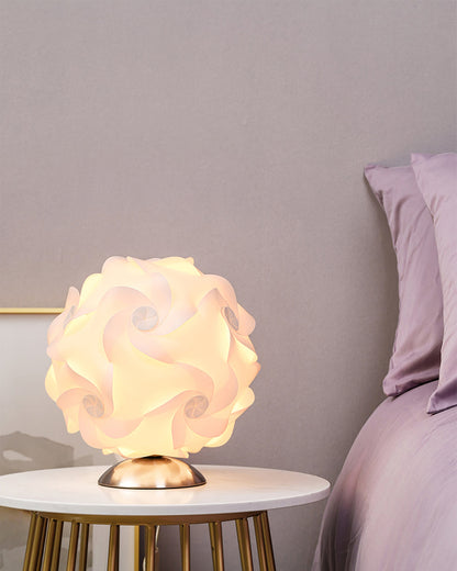 FloraBeam - Table Lamp with Blooming Influence and Sophisticated Illumination
