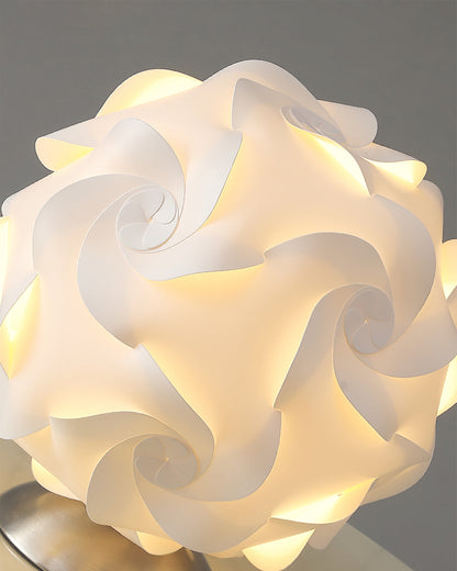 FloraBeam - Table Lamp with Blooming Influence and Sophisticated Illumination