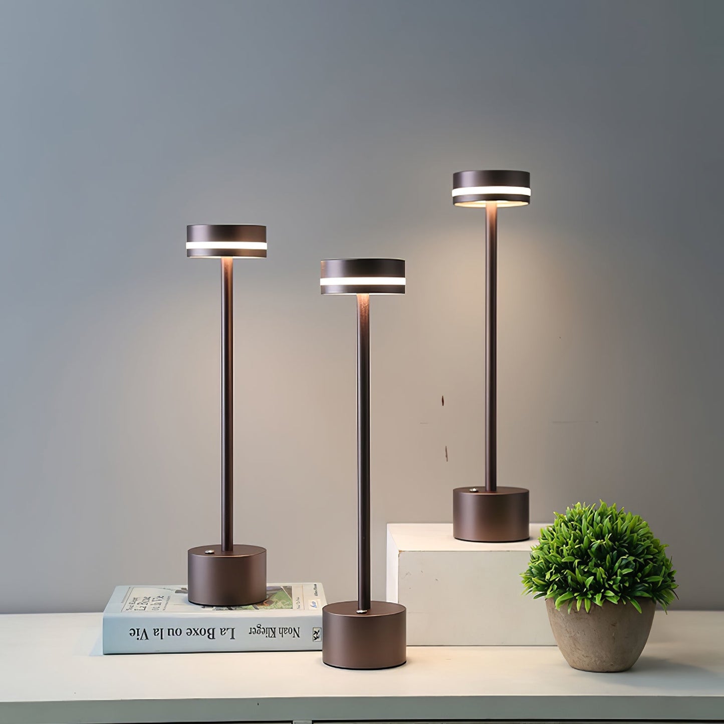 FunRadiance - LED Table Lamp with Vibrant Design and Warm Glow