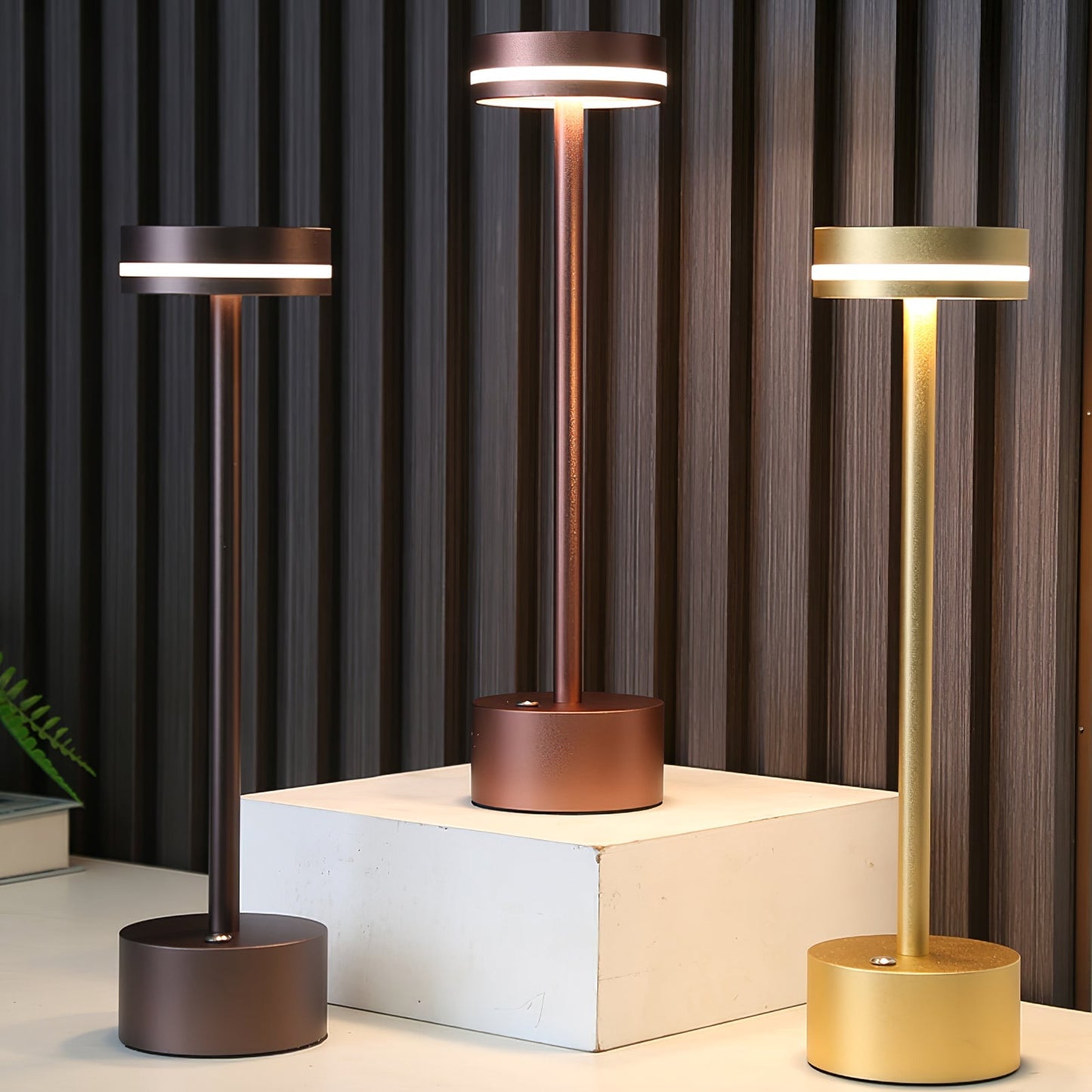 FunRadiance - LED Table Lamp with Vibrant Design and Warm Glow