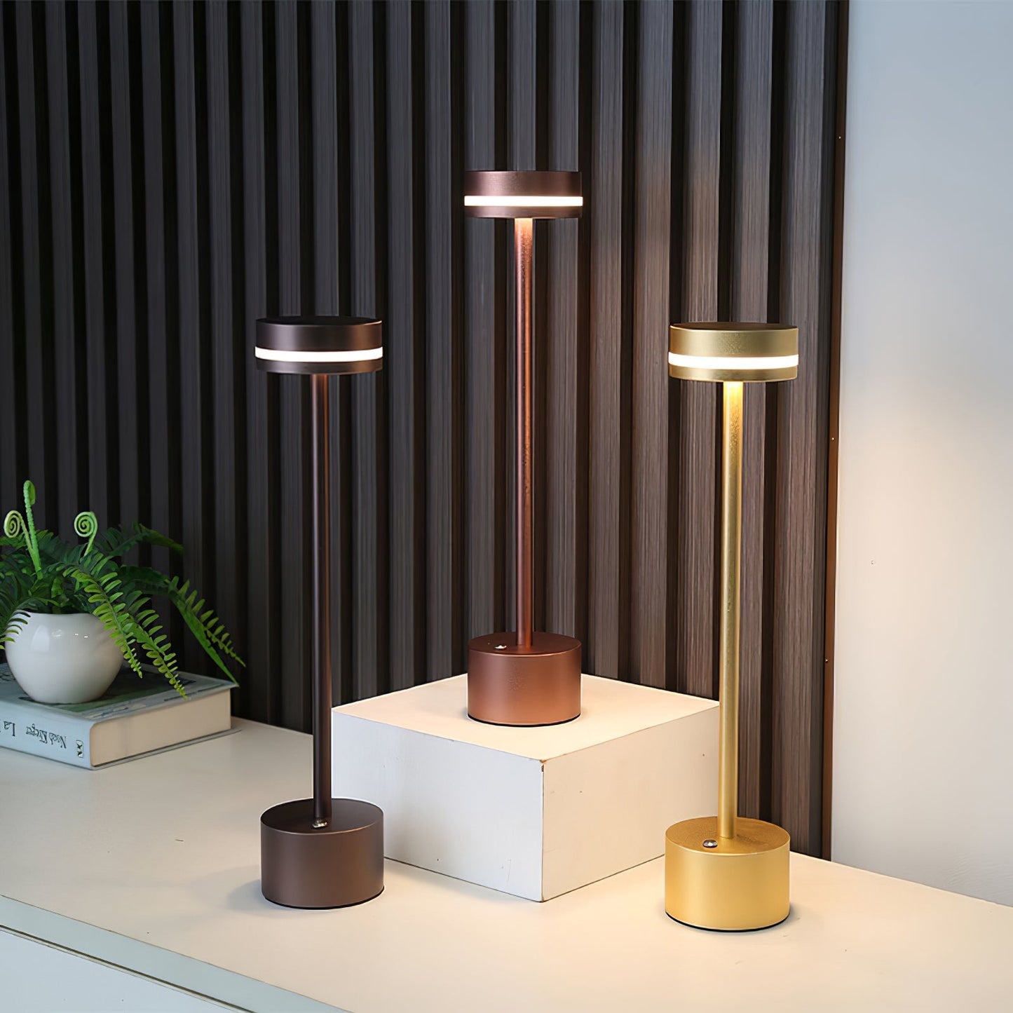 FunRadiance - LED Table Lamp with Vibrant Design and Warm Glow