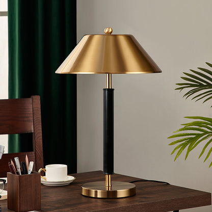 LuxeFuture - Elegant Lamp with Modern Form and Subtle Glow