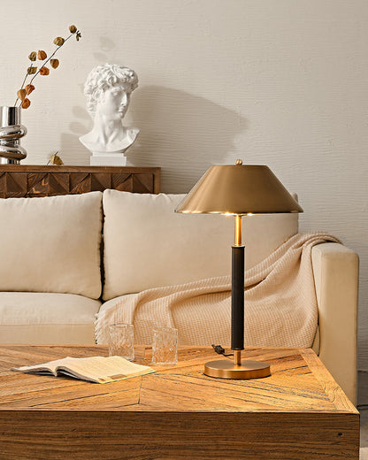 LuxeFuture - Elegant Lamp with Modern Form and Subtle Glow