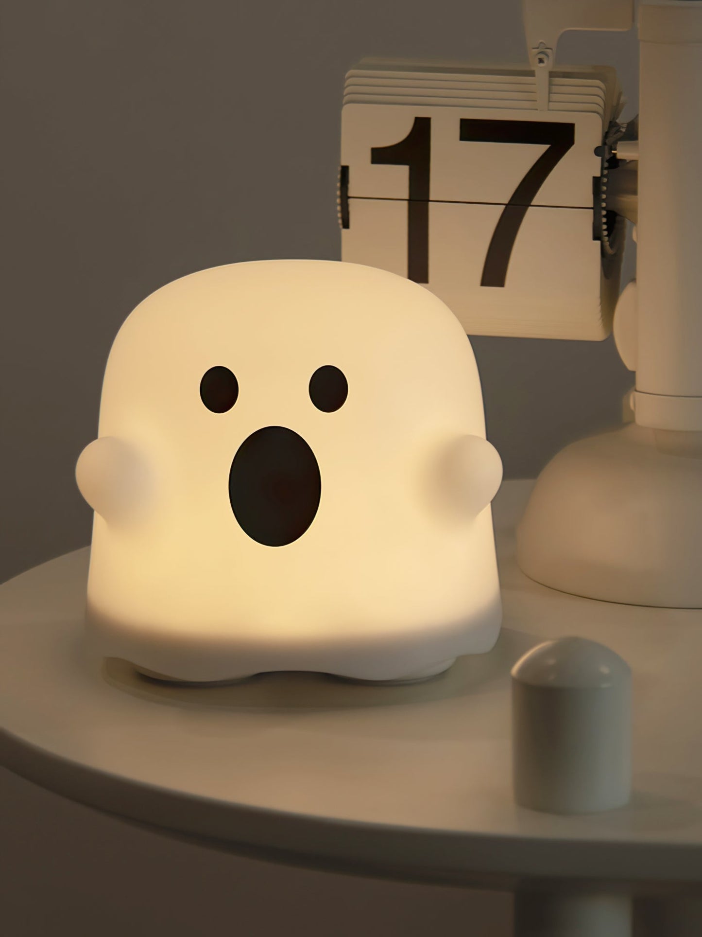 PhantomGlow - Battery Table Lamp