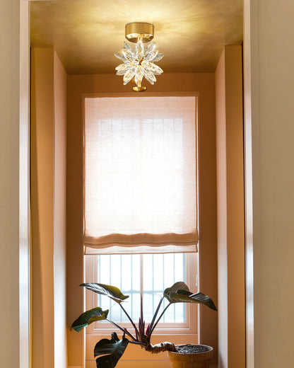 BotanicLuxe - Loftlampe med blomstertema og subtil glød