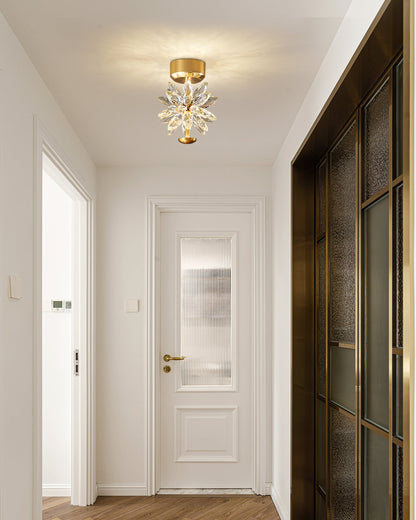 BotanicLuxe - Loftlampe med blomstertema og subtil glød