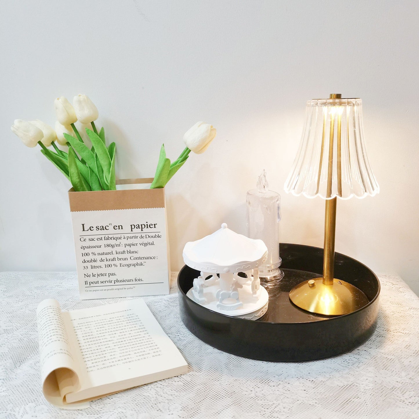 RadiantGold – Elegant Portable Table Lamp