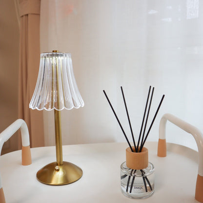 RadiantGold – Elegant Portable Table Lamp