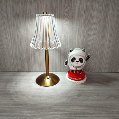 RadiantGold – Elegant Portable Table Lamp