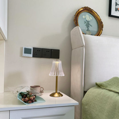 RadiantGold – Elegant Portable Table Lamp