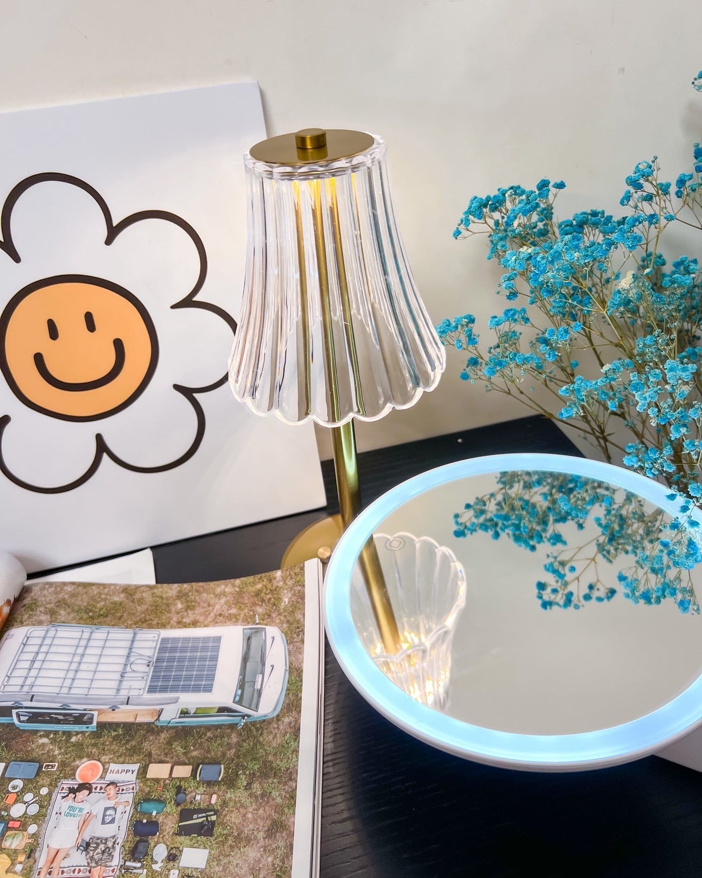 RadiantGold – Elegant Portable Table Lamp