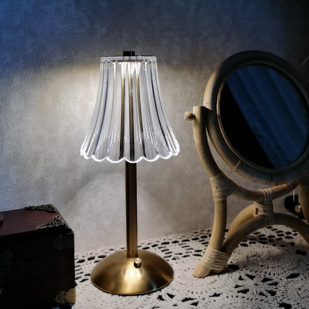 RadiantGold – Elegant Portable Table Lamp
