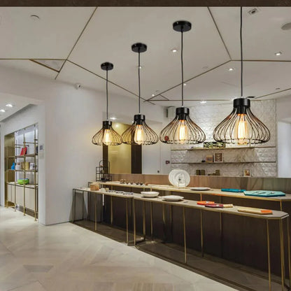 UrbanMetal - Chic Industrial Pendant Lamp