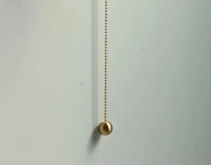 ScandiAura – Lampada da parete in ceramica elegante con design nordico