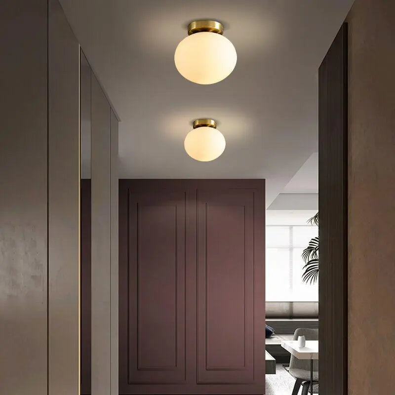 LuxeGlass – Skandinavische LED-Glaslampe für zeitgenössische Innenräume