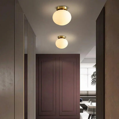 LuxeGlass – Skandinavische LED-Glaslampe für zeitgenössische Innenräume