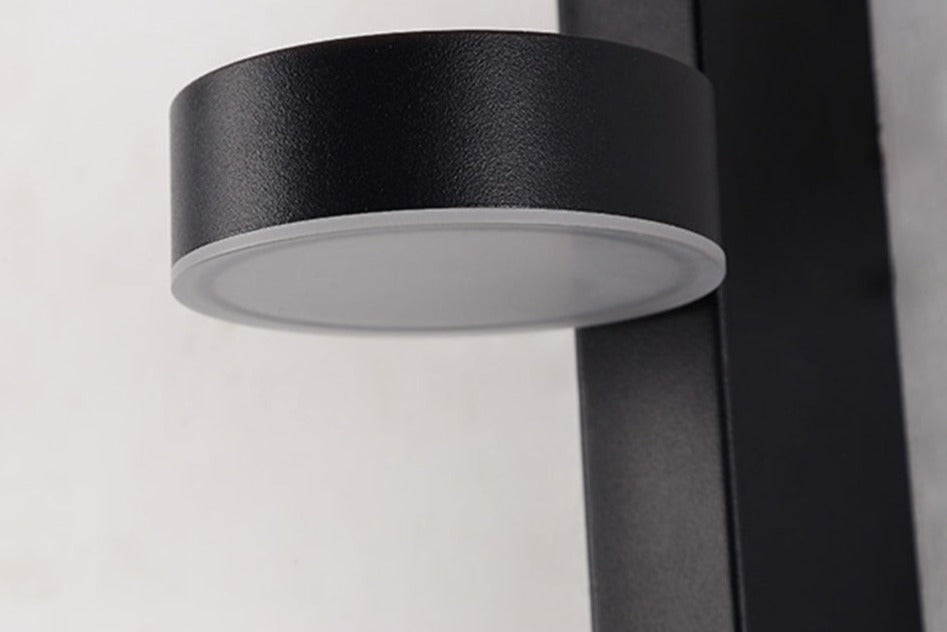 LumoLight – Sleek Wall Lamp for Soft, Refined Lighting