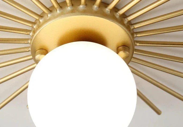 HaloBeam – Lámpara de pared de vidrio y hierro elegante para un toque clásico