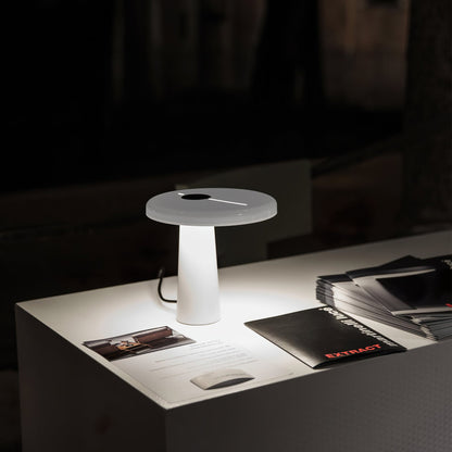 RoundLuxe - LED Table Lamp with Stylish Circular Form and Soft Glow