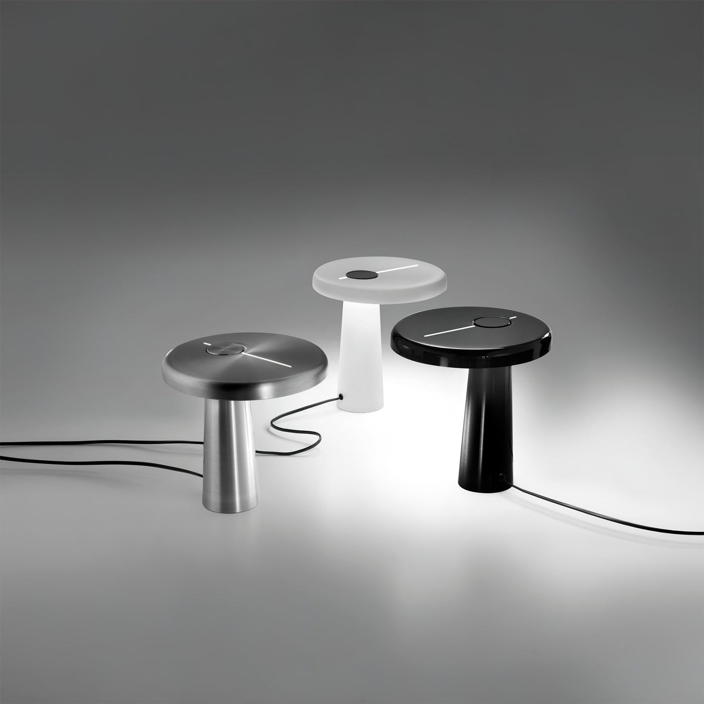 RoundLuxe - LED Table Lamp with Stylish Circular Form and Soft Glow