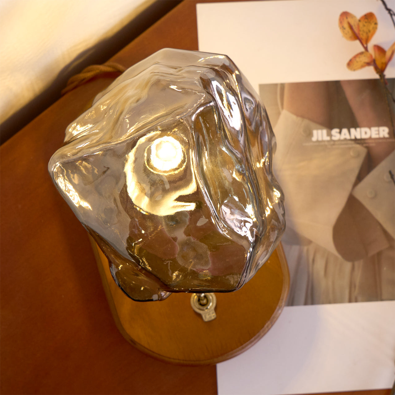 RusticLume – Amber Glass and Wooden Table Lamp