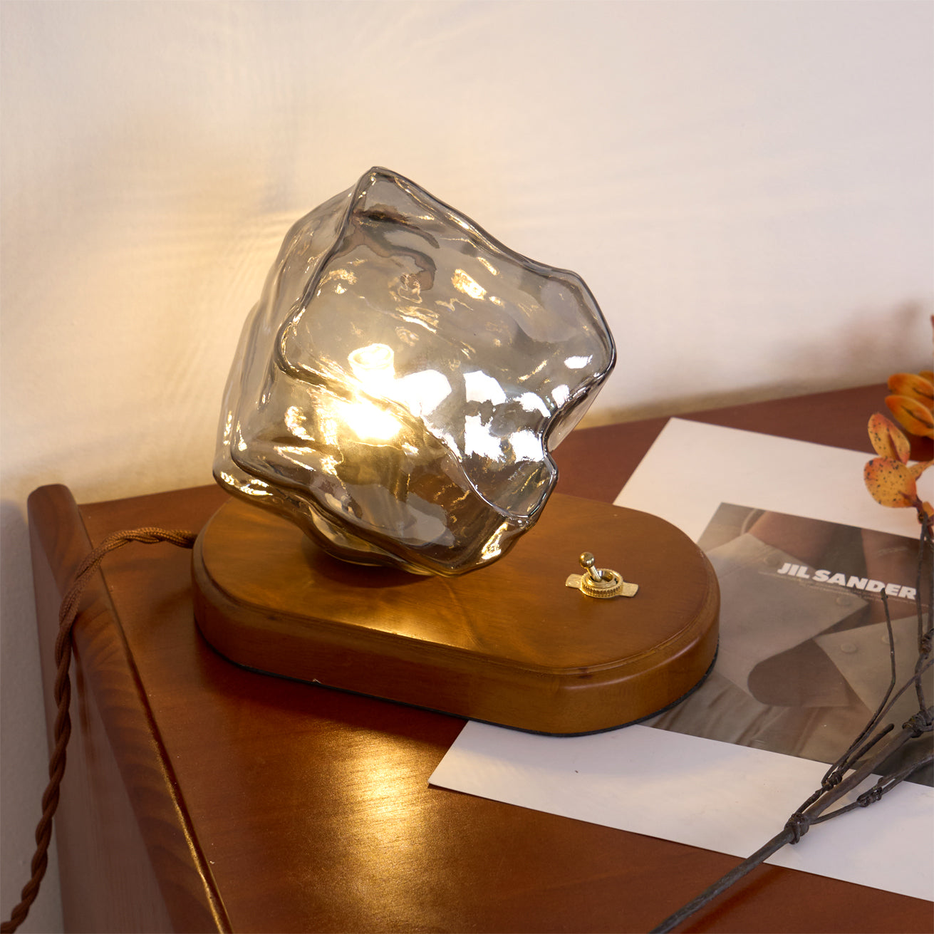 RusticLume – Amber Glass and Wooden Table Lamp