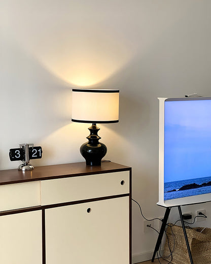 VintageGlow - Lámpara con diseño de frasco clásico y luz suave