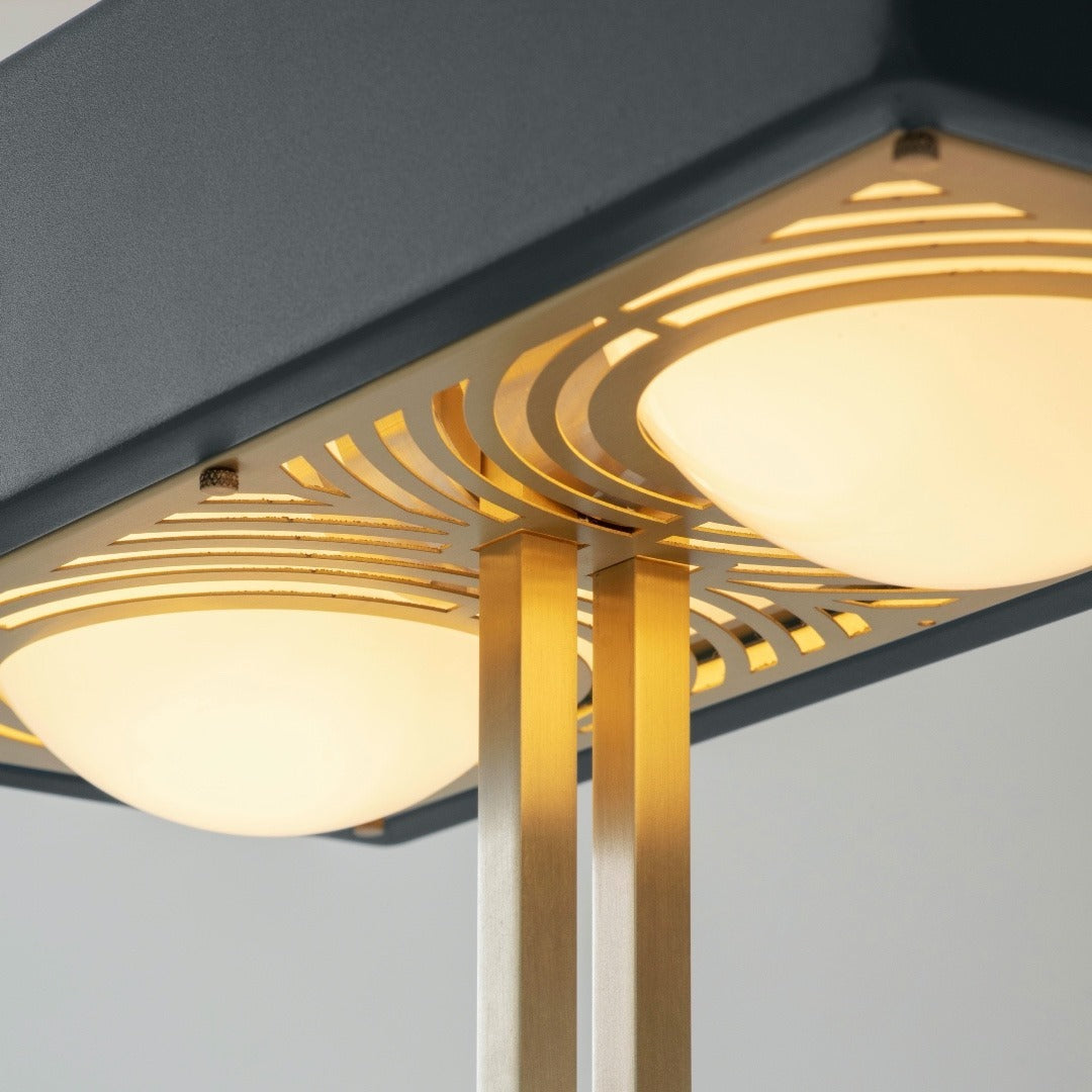 OrganicLuxe - Stylish Lamp with Natural Design and Gentle Glow