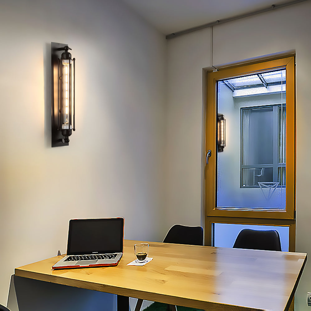 IronGlow – Luce da parete industriale robusta per qualsiasi stanza